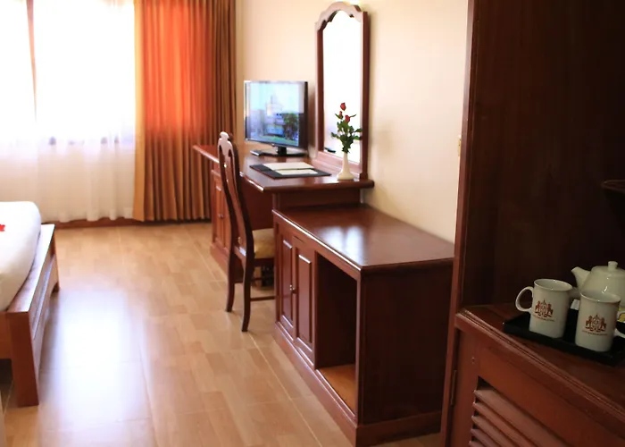 Angkor Hotel 4*