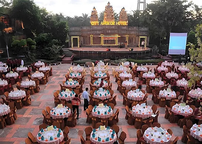 Hotel Angkor 4*