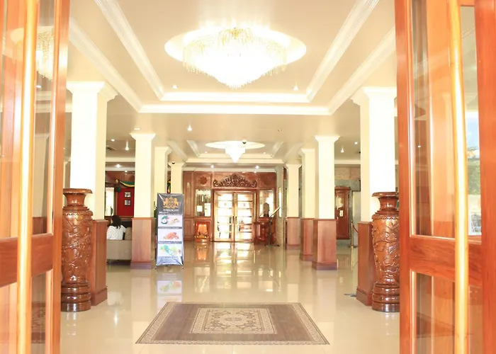 Angkor Hotel 4*