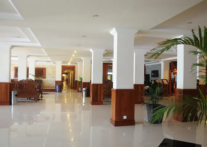 Hotel Angkor 4*